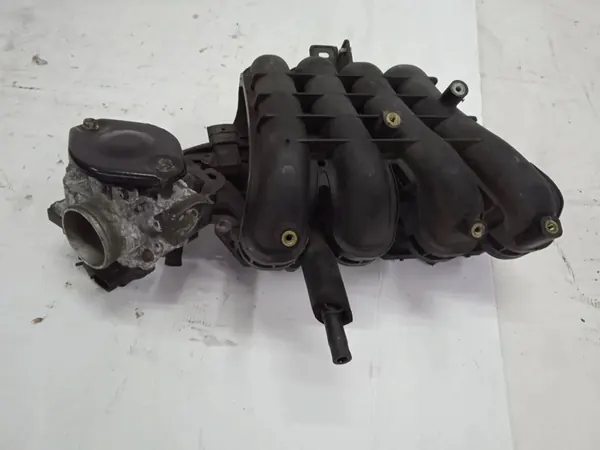 Intake Manifold Alternator Hyundai i20 I 1.2 B OEM image 10