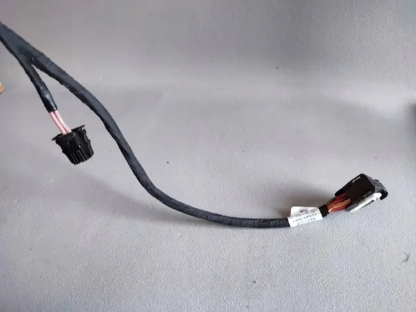 Barra de Remolque VW TIGUAN II OEM 8NA803881P Usado image 4