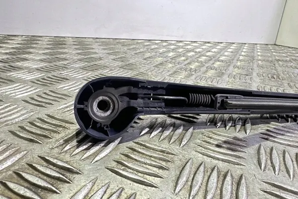 Achterklepwisserarm VW GOLF VII 6R6955707B image 3