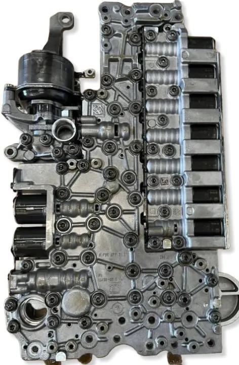 Mekatroniikkayksikkö A7252703304 Mercedes E W212:lle image 4