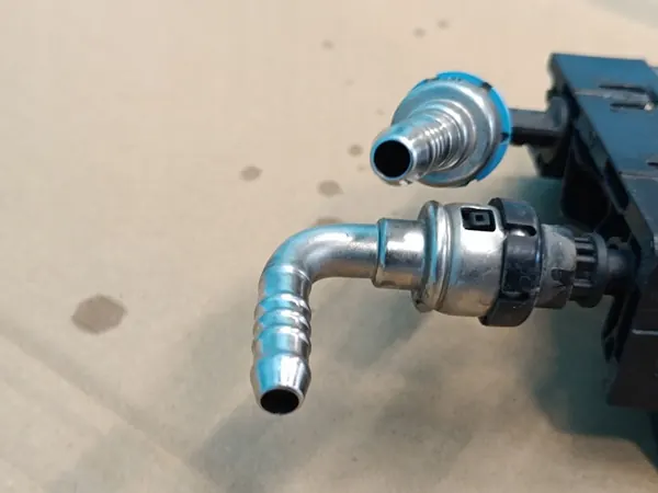 CUPRA FORMENTOR 2.0 TDI 110KW 2024 Brandstofleidingen 5WA200059EB image 6