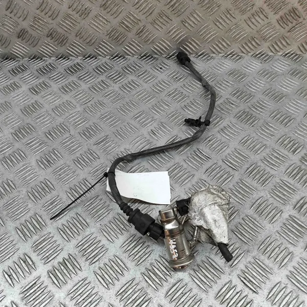 AdBlue-Injektor OEM A2C96897300 für Ford Transit image 2