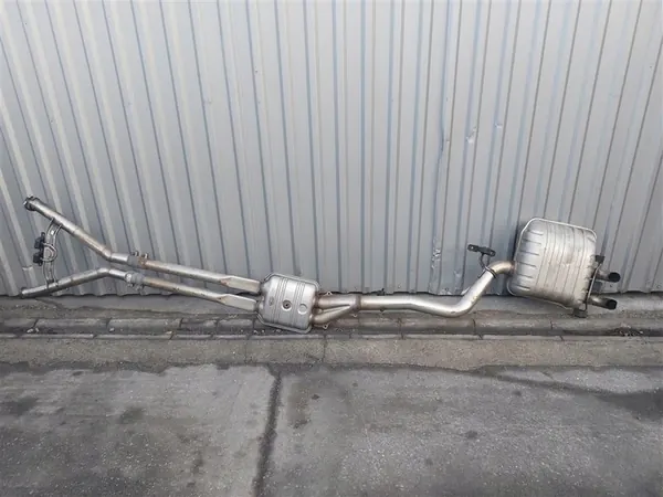 Escape completo BMW Série 7 E65 4.0D image 7