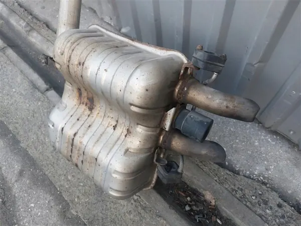 Escape completo BMW Série 7 E65 4.0D image 8