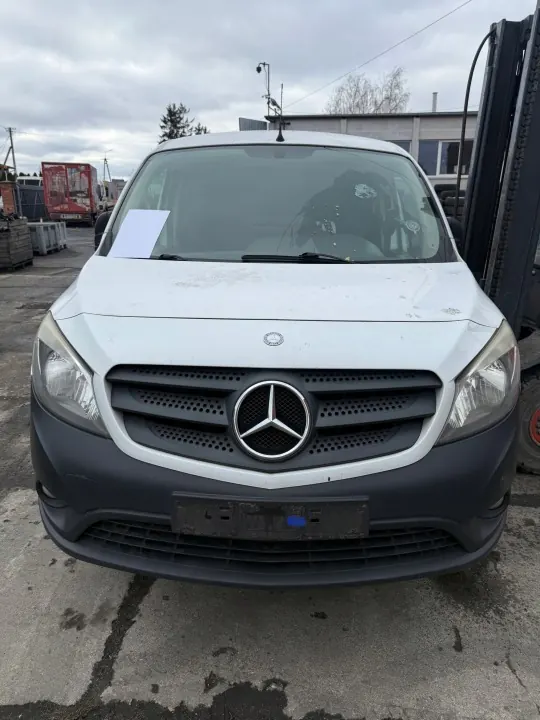 Mercedes Citan W415 etuakseli OEM 1.5 DCI image 2
