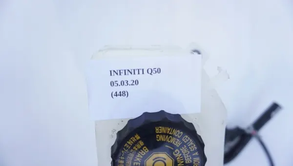 Bremsflüssigkeitsbehälter Infiniti Q50 OEM D72104GK5A image 3