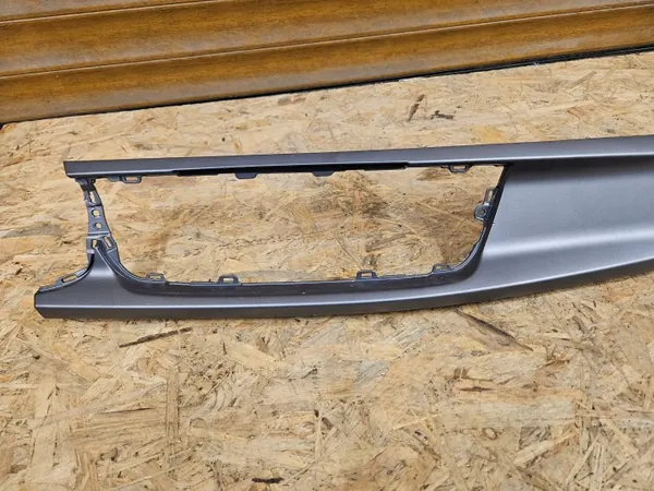 Kia OE 84721-H8000 Grille Console pour Rio IV image 3