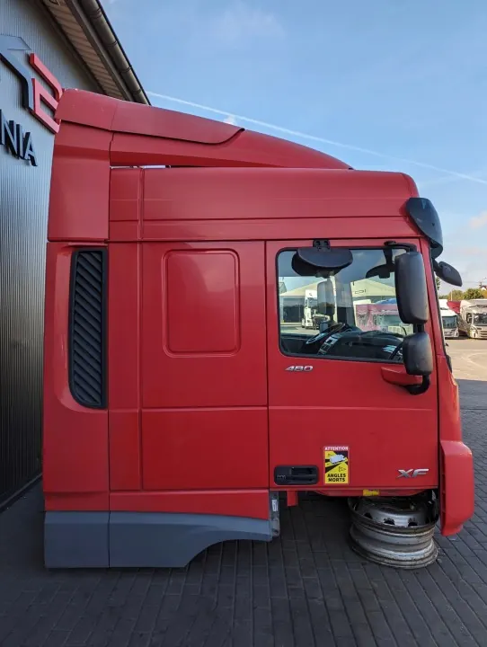 DAF XF 106 Cabine - OEM XF106 Gebruikt image 3