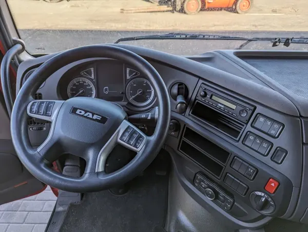 DAF XF 106 Cabine - OEM XF106 Gebruikt image 7