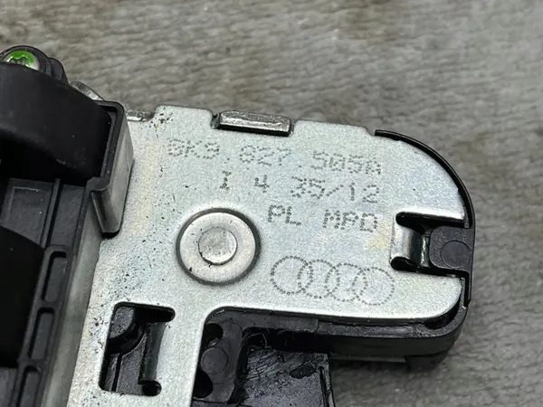 Kofferbakslot Audi A4 S4 B8 8K 8K9827505A image 3