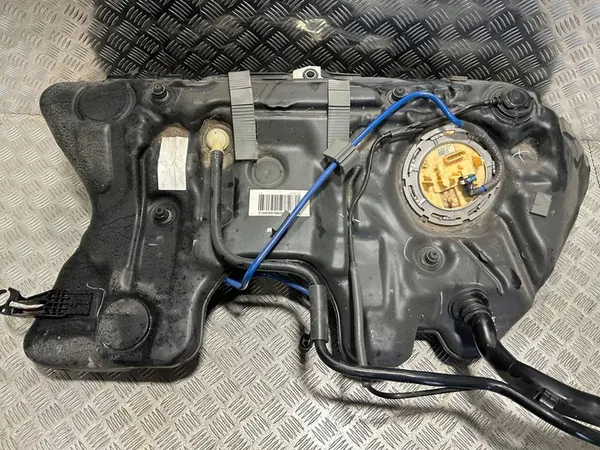 Tanque de combustível com bomba Mercedes E-Class W213 Diesel A2054705000 image 2