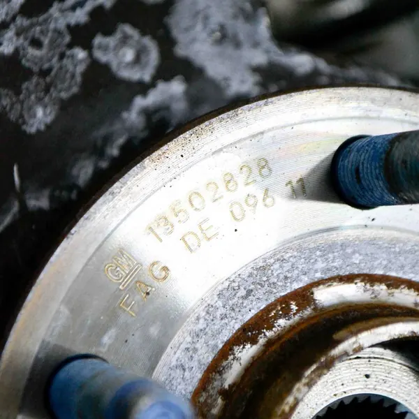 Chevrolet Cruze 2012 Mozzo ruota anteriore sinistro image 6