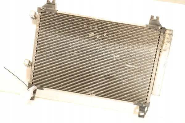 Ilmastointijäähdytin Toyota Yaris II 1.3 image 2