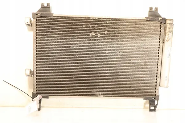 Ilmastointijäähdytin Toyota Yaris II 1.3 image 5