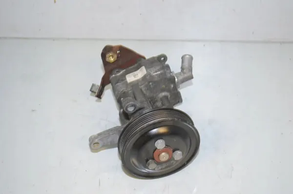 Pompe de direction assistée BMW OEM 7944801 pour 530d xDrive image 5