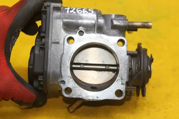 Válvula de Aceleração VW Transporter T4 2.5 B OEM 06A133064B image 7