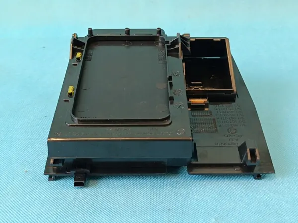 Étagère console OEM 3V1863071H pour Skoda Superb 3 image 8