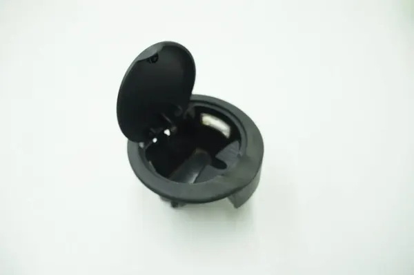 Tuhkakuppi Volvo XC60 1302275 image 2