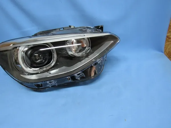 Farol direito BMW F20 Bi-Xenon dinâmico image 3