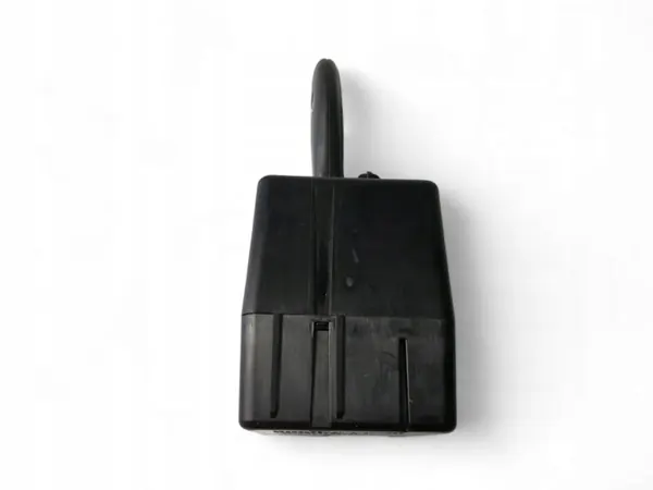 Dodge RAM 1500 Avain OEM P68066563AE - Käytetty image 6