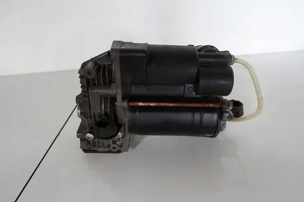 Compressore di sospensione Airmatic Mercedes W164 W251 image 3