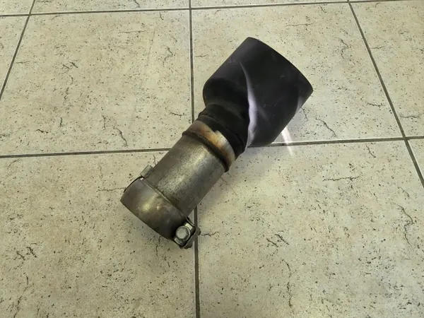 Mopar Pakoputken kärjet OEM 68530443AA Ram 1500:lle image 3