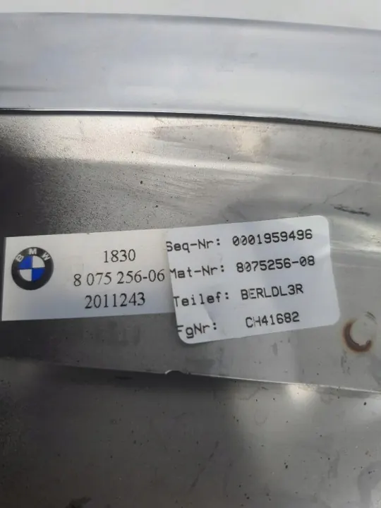 Cache d'échappement droit BMW OE OEM 18308075256 image 6