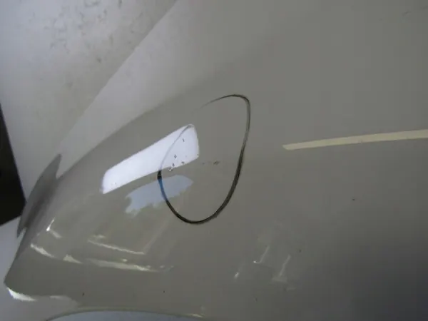 Parafango anteriore sinistro Opel Astra J image 4