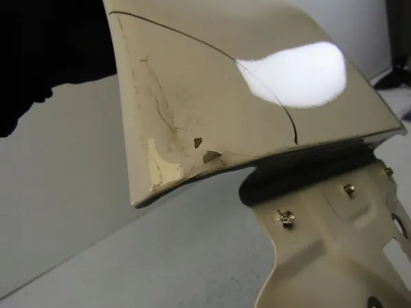 Parafango anteriore sinistro Opel Astra J image 7