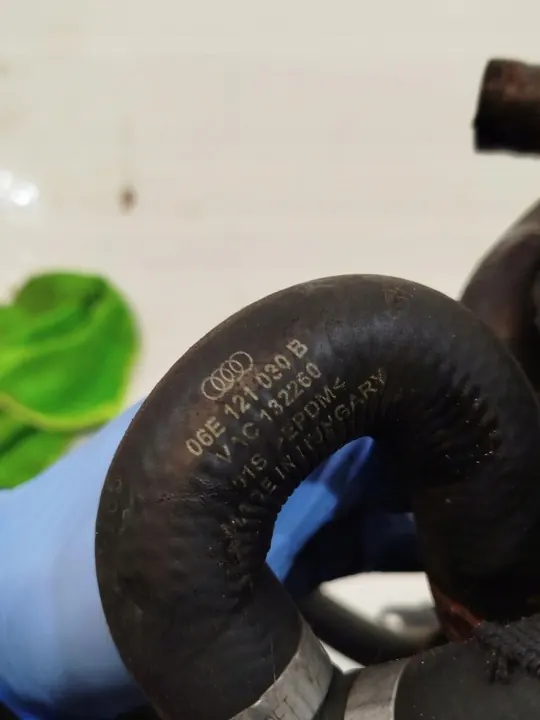 Vesijohto Audi A7 C7 3.0 TFSI Täydellinen image 2