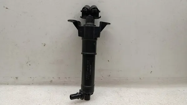 Ajovalopesuri Audi Q5 17- Vasemmalle VAG 80A955101A image 2