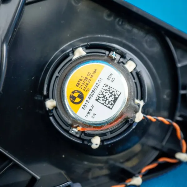 Haut-parleur pilier arrière OEM 65132622519 BMW X5 G05 image 3