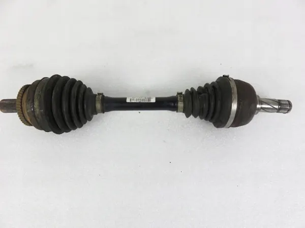 Árbol de transmisión GKN OEM P8689213 usado - 45 chars image 2