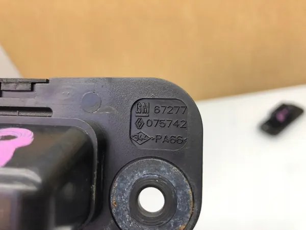 OEM 67277075742 001 Cerrojo Puerta Corredera Izquierdo image 3