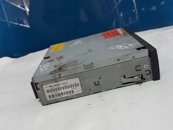 Mercedes S-Klasse 221 TV/CD-Wechsler OEM A2218706887 image 5