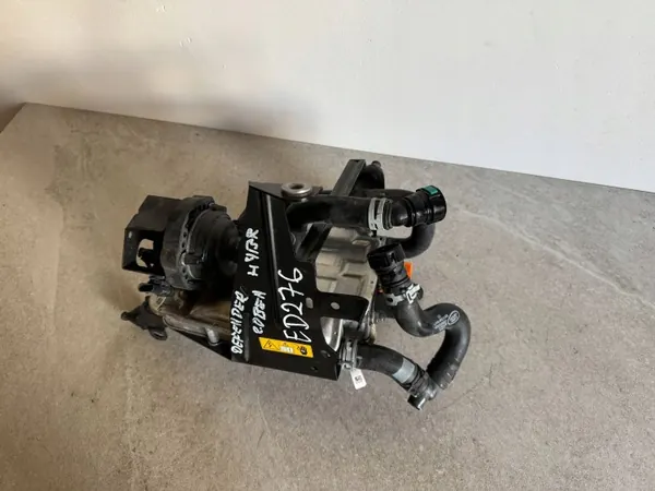 Webasto-lämmittin OEM M8E218K600AF Range Roverille image 2