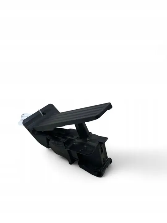BMW X6M F86 Gaspedal image 4