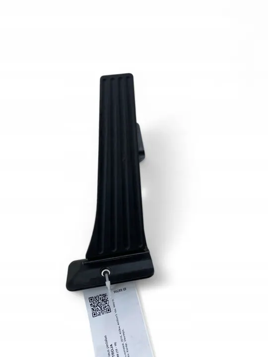 BMW X6M F86 Gaspedal image 5