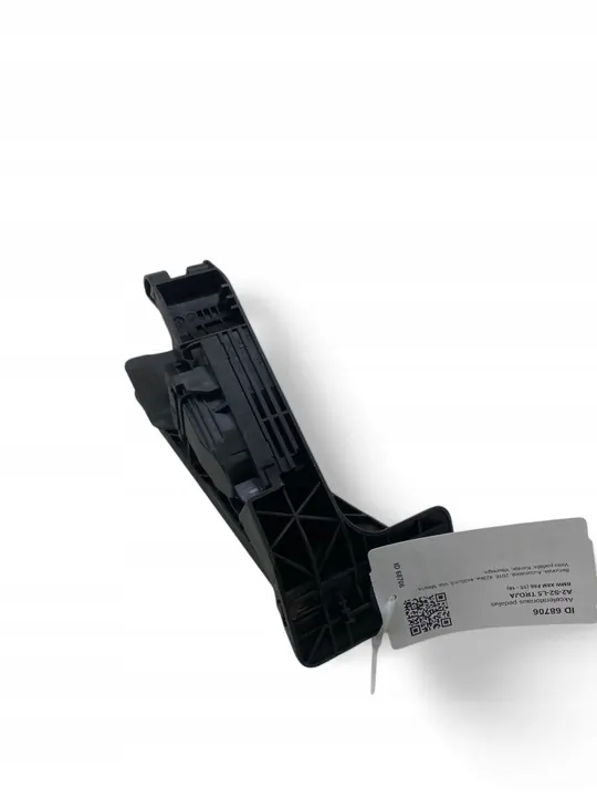 BMW X6M F86 Gaspedal image 9