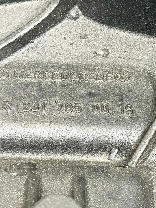Piezas de techo Mercedes-Benz OEM A2317950019 - Usado image 10