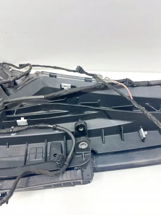 Piezas de techo Mercedes-Benz OEM A2317950019 - Usado image 8