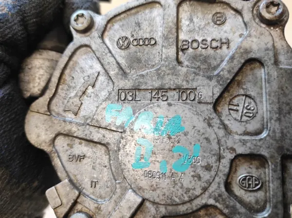 OEM 03L145100G tyhjiöpumppu Skoda Fabia II 1.6 TDI:lle image 4