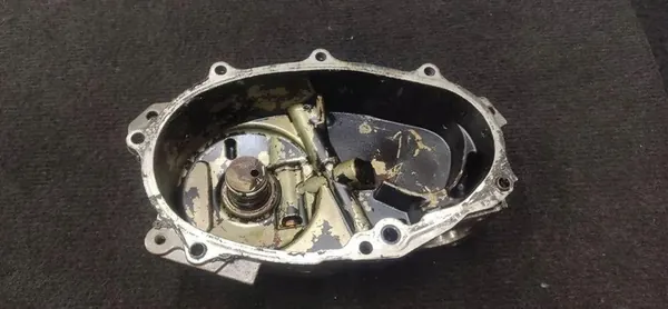 Capa da corrente de distribuição AUDI A4 AVANT 2012 06E103530E image 2