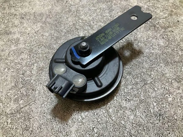 Buzina OEM 96630 para Hyundai - Elétrica Usada image 3