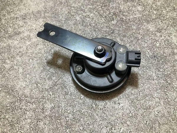 Buzina OEM 96630 para Hyundai - Elétrica Usada image 4