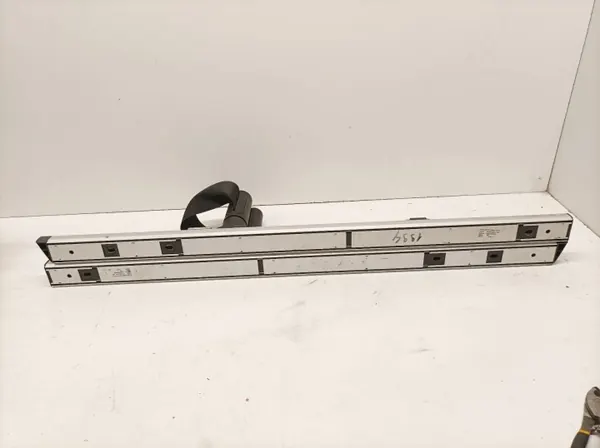 OEM 3T9863556A Suportes Barra Teto Esq Dir Kit image 4