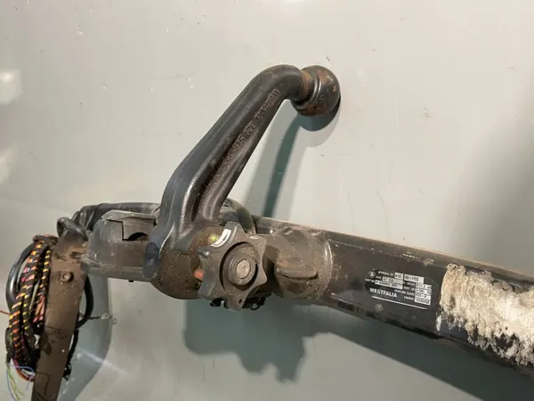 Westfalia Trekhaak VW Passat B6 Kombi OEM 3C0803880B image 3