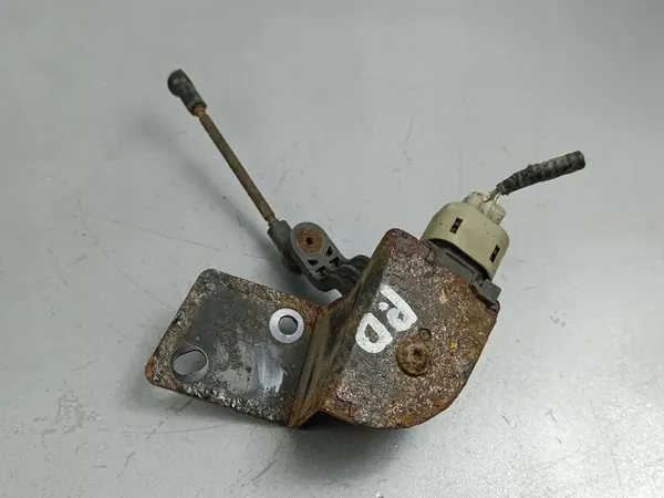 Sensor de suspensão pneumática dianteira Jeep Grand Cherokee 2017 OEM FOB41819 image 4