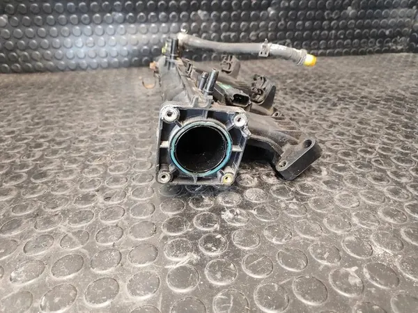 Collecteur d'admission RENAULT CAPTUR 1.2L 140030983R image 3