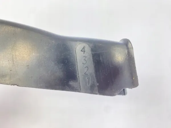 Zündkabelabdeckung OEM 1021591940 für Mercedes W124 image 10